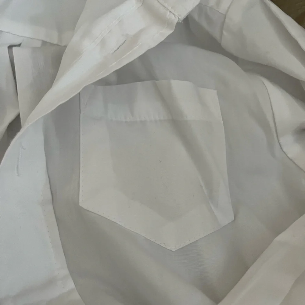 Boys Ralph Lauren navy blue suit.  With dress shirt.  Size 10r - Picture 17 of 17